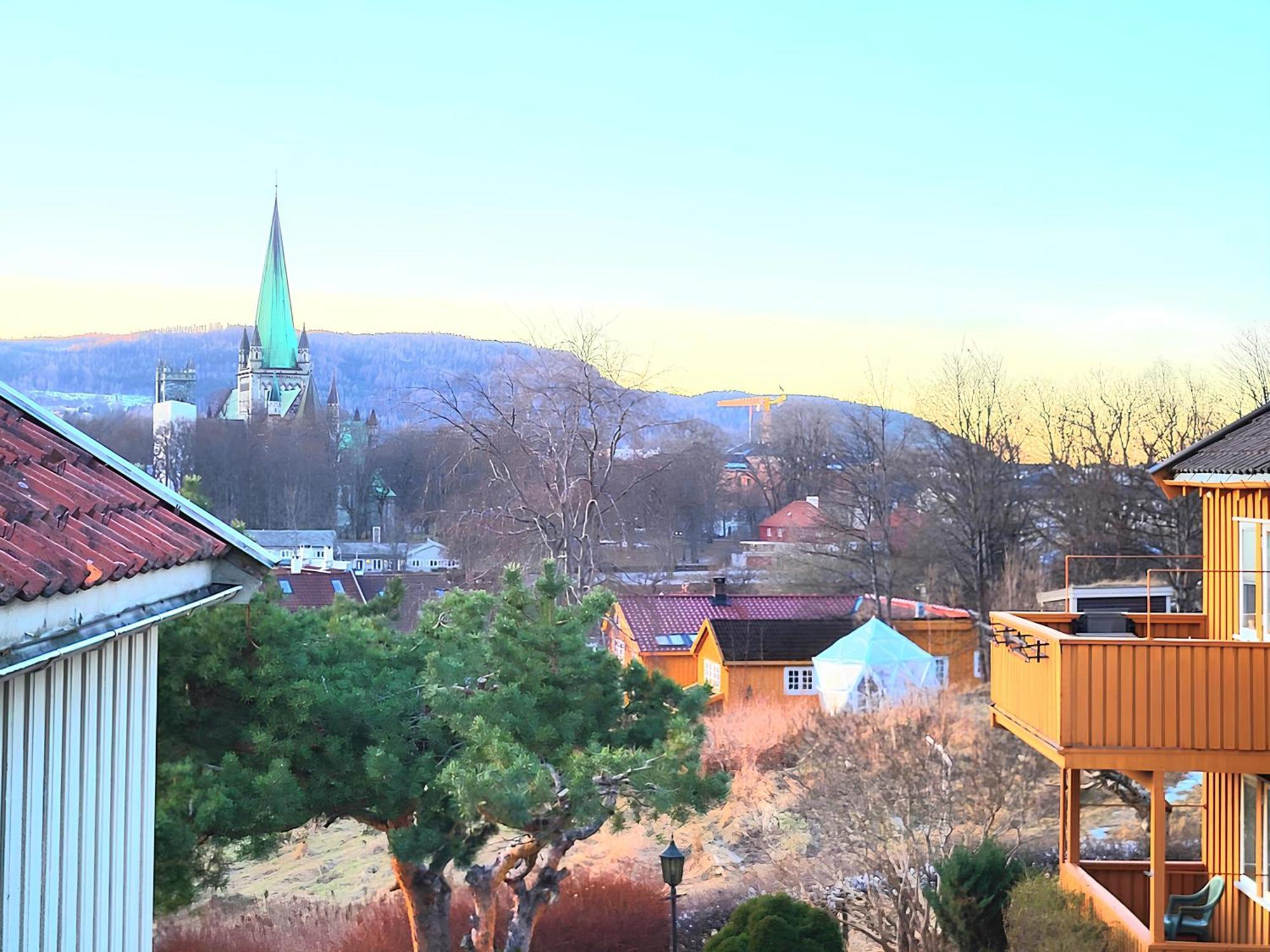 Mercury House, Cathedral View ! Free Parking ! Trondheim Luaran gambar